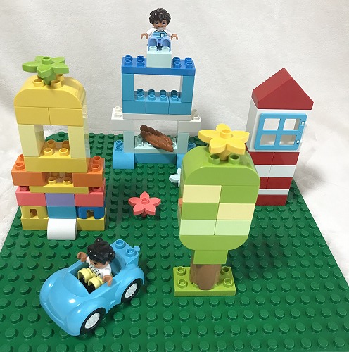 レゴデュプロで人気のコンテナ デラックスセット10913の中身すべて公開!